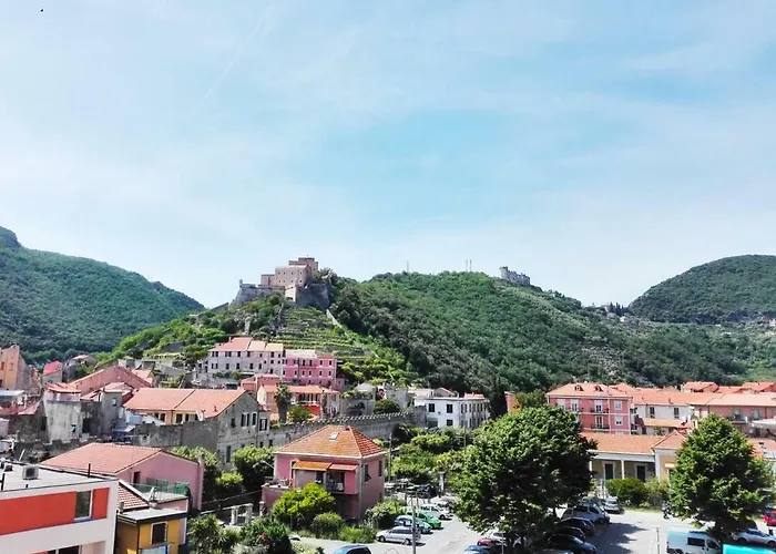 Finestra Sul Borgo *