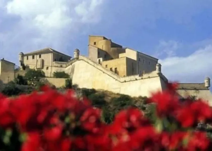 Finestra Sul Borgo פינאלה ליגורה